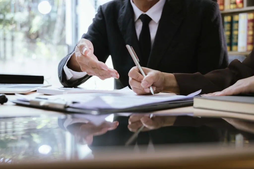 employment lawyer