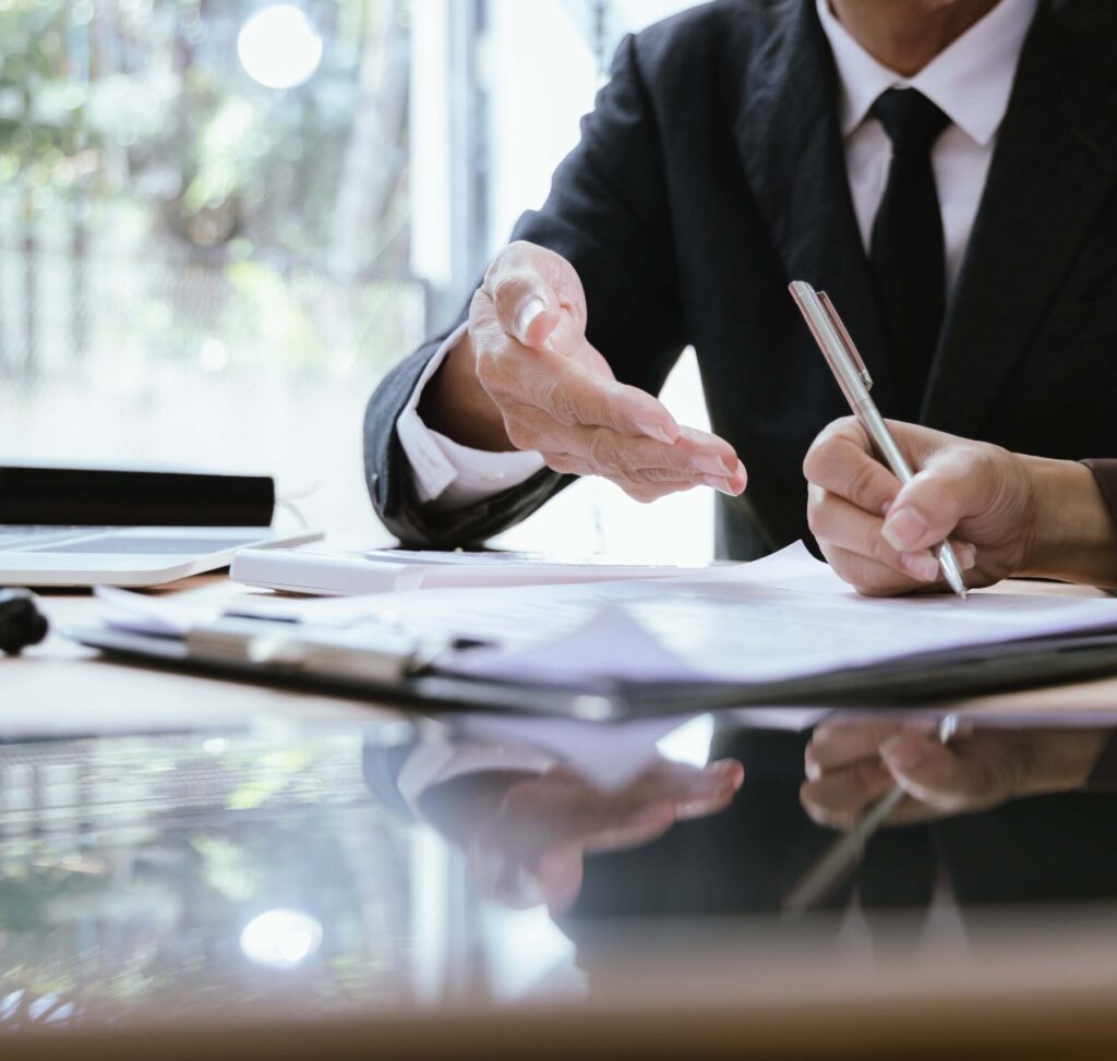 employment lawyer